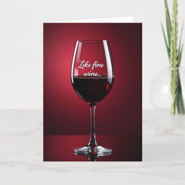 Cartão de Aniversário de Vinho Elegante (Frente)