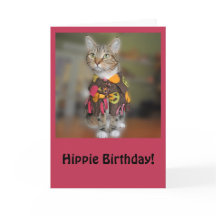 Cartão de aniversário do gato de gato malhado do