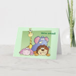 Cartão de Aniversário do Jungle Friends Kid<br><div class="desc">O cartão de aniversário deste miúdo bonito contém quatro cartoons de animais da selva,  incluindo uma girafa,  um elefante,  um hipopótamo e um leão num fundo verde-tônico. O texto na frente e no dentro é totalmente personalizável,  então você pode mudá-lo para dizer o que quiser.</div>