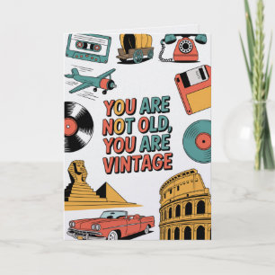 Cartão de Aniversário Engraçado com Estilo Retro V
