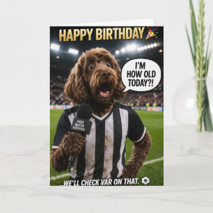 Cartão de aniversário engraçado de futebol com pia