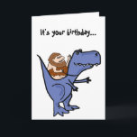 Cartão de aniversário engraçado de T-Rex do BR<br><div class="desc">O cartão divertido do feliz aniversario dos desenhos animados do dinossauro do t-rex tem um homem das cavernas montar o t-rex e di-lo; É seu aniversário.  Dentro dele diz: Viva perigosamente!</div>