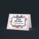 Cartão de aniversário para um amigo especial<br><div class="desc">Este cartão de aniversário bonito de aquarela tem uma imagem do rosto de um gato olhando sobre uma placa que diz "Parabéns a um amigo Excelente!". O gato está rodeado de bonito flores aquáticas.</div>