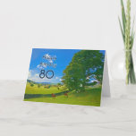 Cartão de aniversário pastoral do 80 da pintura de<br><div class="desc">Uma pintura tranquilo que mostra campos de fazenda no campo. Os cavalos e os carneiros pastam pacificamente sob uma árvore. os senos do sol de um céu azul com as nuvens brancas macias. A imagem é do distrito do lago no Reino Unido. Copyright Norma Cornes</div>