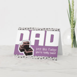 Cartão de aniversário roxo de Dia de os pais ou 