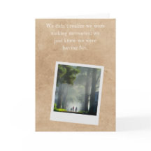 Cartão de Aventura do Melhor Amigo Garotos Andando