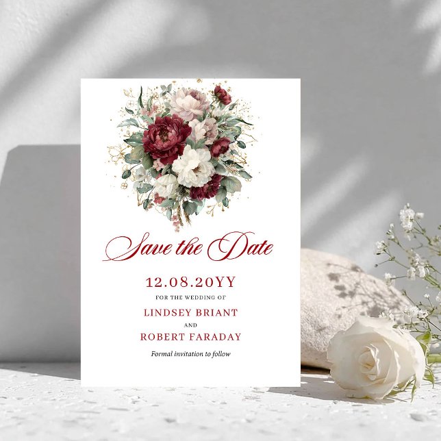 Cartão de Confirmação de Data Chic Blush Burgundy  (Chic Blush Burgundy Gold Save The Date Card)