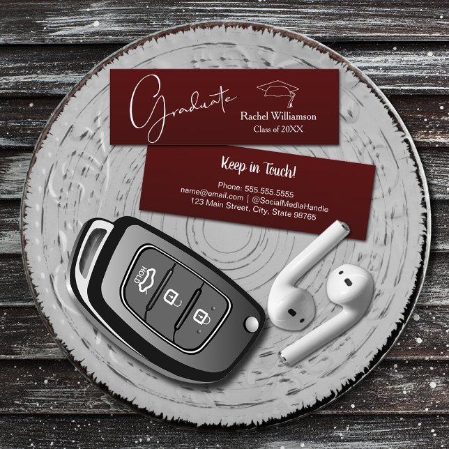 Cartão De Contato Detalhes da Classe de Nome de Graduação Marrom Esc (Small dark maroon Graduation Calling Cards are 3" x 1", hand out to friends keep in touch)