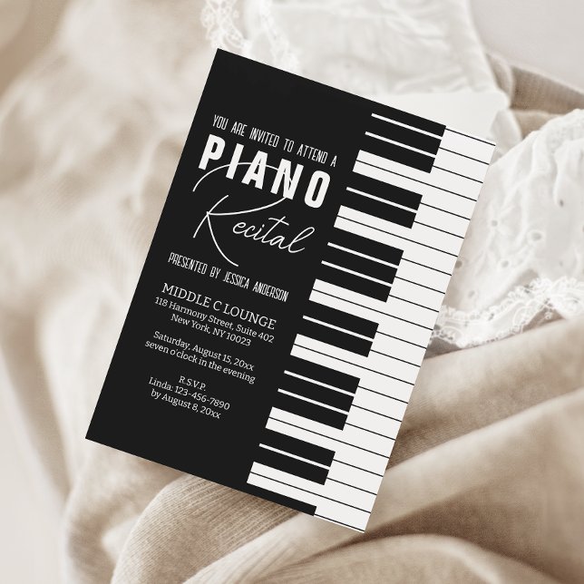 Cartão de Convite para o Piano Preto Moderno (Make your recital unforgettable with a timeless piano invitation that sets the perfect tone!)