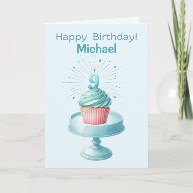 Cartão de Cupcake de aniversário personalizado (Frente)