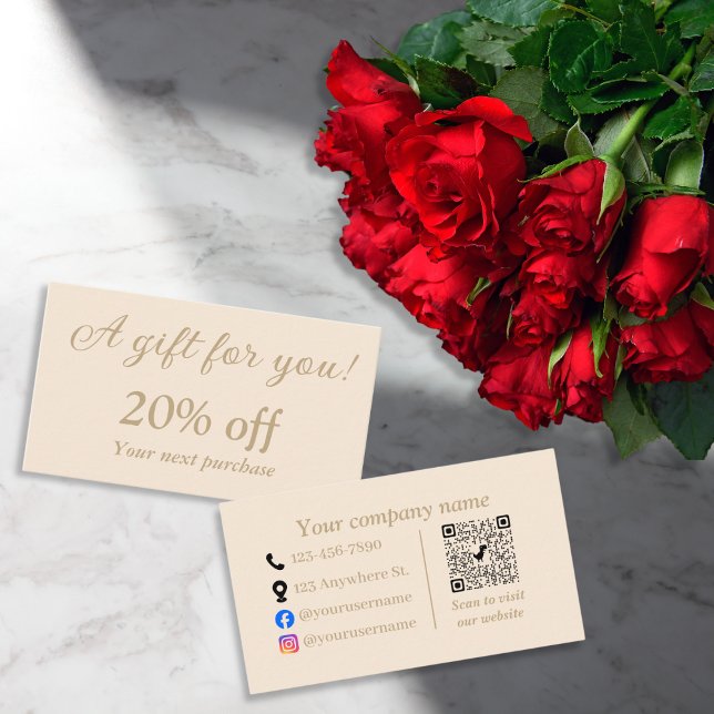 Cartão De Desconto Mínimo bege simples (Criador carregado)