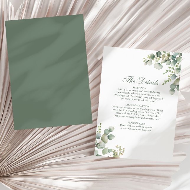 Cartão de Detalhes de Casamento Eucalyptus Moderno (Modern Greenery Eucalyptus Wedding Details Card on a sunny neutral dry palm leaf.)