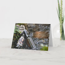 Cartão de dia de os pais com garrafas de cerveja n