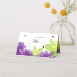 Cartão de escolta floral de flores roxas etéreas