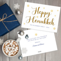 Cartão de Feriado Dourado de Script Feliz Hanukkah