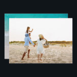 Cartão de Férias de Natal com 1 fotografia, mínimo<br><div class="desc">design de cartão de natal na moda com a combinação de tendências de fontes em negrito e script,  espaço para a sua foto escolhida na frente com a praia e o gráfico do mar ao contrário</div>