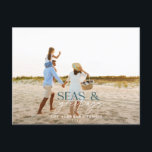 Cartão de Férias de Natal para praia com fotografi<br><div class="desc">design de cartão de natal na moda com a combinação de tendências de fontes em negrito e script,  espaço para a sua foto escolhida na frente com a praia e o gráfico do mar ao contrário</div>