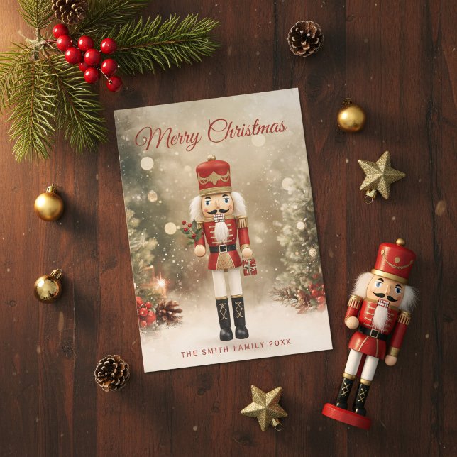 Cartão de Férias Feliz Natal da Família Nutcracker (Nutcracker family holiday card brings festive elegance to your loved ones' mailboxes.)