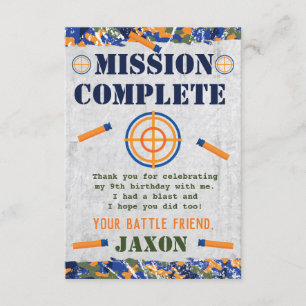 Cartão de Festa de aniversário Militar Dart