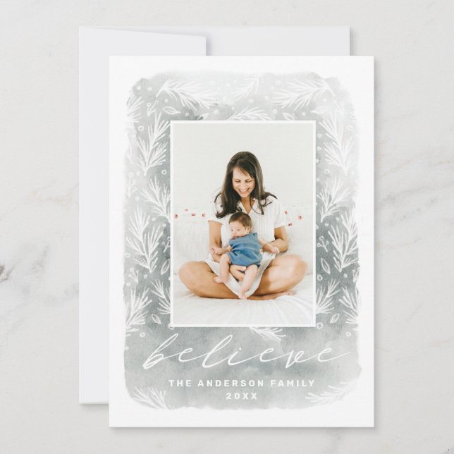 Cartão De Festividades Acredite. Script botânico de Natal com aquarela (Frente)