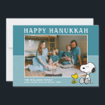 Cartão De Festividades Amendoins | Snoopy & Woodstock Happy Hanukkah<br><div class="desc">Envie este cartão de feriado do Peanuts divertido. Personalize com sua foto.</div>