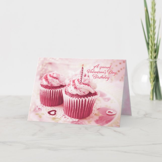 Cartão De Festividades Aniversário em Cupcakes Rosa-Dia de os namorados (Frente)