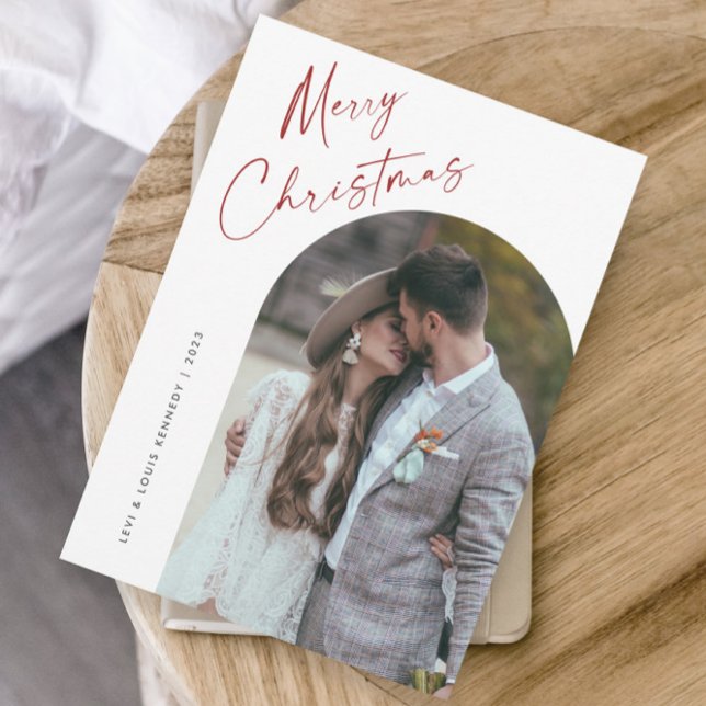 Cartão De Festividades Arco de Natal Boho com Letra Simples (Simple script boho arch photo Christmas holiday card with modern elegant handwritten typography.)