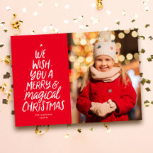 Árvore de Natal vermelha alegre e mágica foto