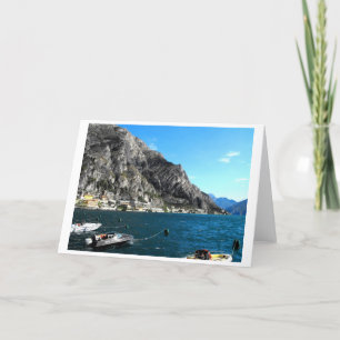 Cartão De Festividades Árvores-limão nas águas do lago Garda