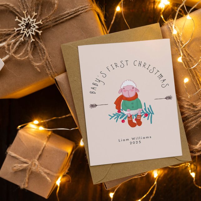 Cartão De Festividades Baby’s First Christmas Adorable Lamb  Ornament (Criador carregado)