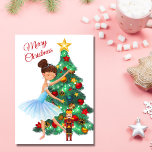 Cartão De Festividades Balé de Natal do Nutcracker Clara Ballerina<br><div class="desc">O belo design de feriado de balé está centrado na produção do Nutcracker. Esta design foi inspirada pelo Ato I do Nutcracker,  onde Clara recebe o Nutcracker como presente.</div>