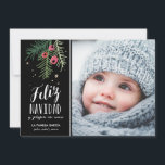 Cartão De Festividades Bayas Rojas | Feliz Navidad<br><div class="desc">Dibujados do ilustración do una do engodo do moderno de Diseño um tipografía do mano y</div>