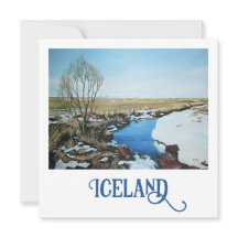 Belo cenário islandês de neve primavera na neve be