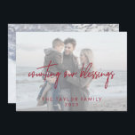 Cartão De Festividades Blessências Vermelhas Whimsical 2 Fotos Horizontai<br><div class="desc">Esta carta branca vermelha de bênçãos 2 fotos horizontais é o cartão moderno perfeito. A design apresenta uma tipografia elegante,  mas rústica,  com duas de suas fotos,  uma na frente e outra atrás. Personalize o cartão com seu nome de família e ano.</div>