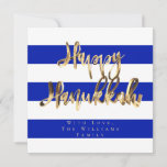 Cartão De Festividades Blue e White Elegante Feliz Hanukkah<br><div class="desc">Manuscrito Elegante da Tipografia Feliz de Chanucá,  Texto de Folha Ouro Faux e Padrão Strike em Cores de Bandeiras Israelenses Azuis e Brancas,  Cartão Moderno Chic de Chanucá</div>