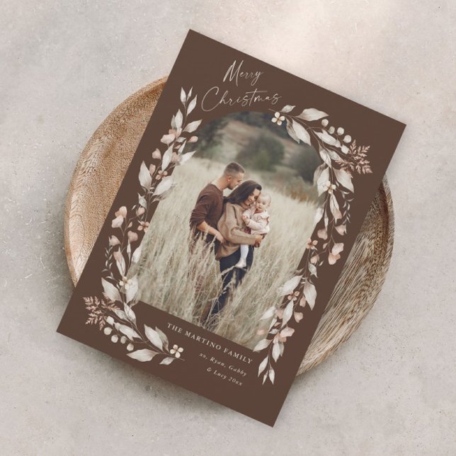 Cartão De Festividades Boho Wildflower Arch - Natal (Boho wildflower arch photo christmas holiday card with elegant script and hand painted foliage.)