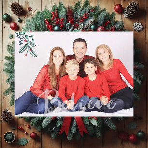 Cartão De Festividades Branches and Berries Believe Holiday Photo Card