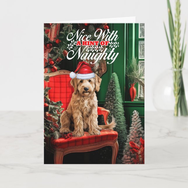 Cartão De Festividades Cachorro de Natal de Goldendoodle Bonito (Frente)