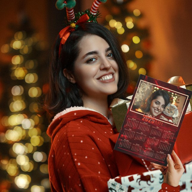 Cartão De Festividades Calendário de Fotos Vermelhas Elegante 2025 (2025 Elegant Red Photo Calendar Holiday Card)