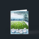 Cartão De Festividades Campo de treinador de futebol de Snowman<br><div class="desc">Um design de inverno fofo para o treinador de futebol, um campo de futebol de boneco de neve e muitos fãs de boneco de neve em volta do treinador jogador de futebol boneco. Personalizar conforme desejado. Um design de férias engraçado para amantes e treinadores de futebol.</div>
