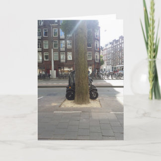 Cartão De Festividades Carro Pequeno. Carro Elétrico.