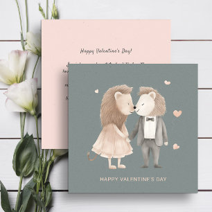 Cartão De Festividades Casal de um Dia de os namorados de leões fofo