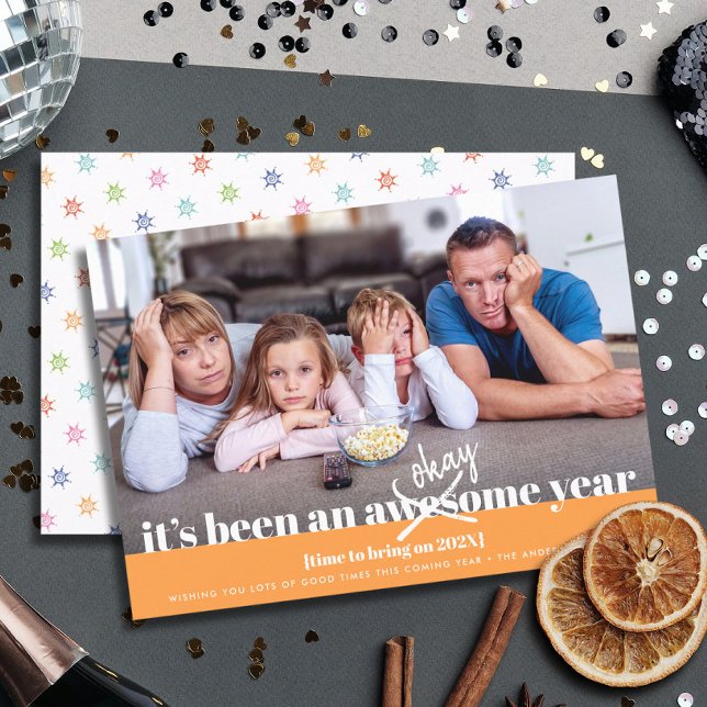 Cartão De Festividades Certo Ano Novo Foto Engraçada Moderna Laranja (Criador carregado)