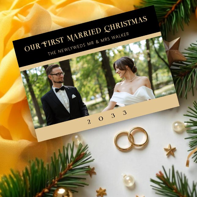 Cartão De Festividades Charming Black & Gold Minimalist Newlyweds Photo (Charming Black & Faux Gold Effect Minimalist Newlyweds First Christmas Wedding Holidays Cards.)