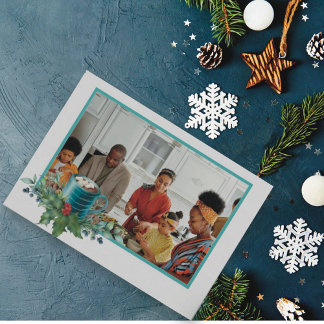 Cartão De Festividades Chocolate quente com Holly e Greenery Flat Photo