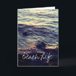 Cartão De Festividades Citações da Vida na Praia Ondas Oceano Pôr do Sol<br><div class="desc">Impresso com bela e serena cena de belas ondas do oceano na praia!</div>