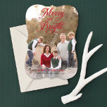 Cartão De Festividades Colagem de Fotografias de Script Vermelho Elegante<br><div class="desc">Os cartões com fotos de feriados "Feliz e Brilho" apresentam uma camada de script vermelho cardinal design e design de dois lados com várias fotos. Personalize o texto preto cardeal vermelho, branco e carvão com uma mensagem personalizada e selecione duas de suas fotos favoritas da família para a frente e...</div>