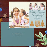 Cartão De Festividades Colagem de Fotografias Dourada Azul Moderno 3<br><div class="desc">Os modelos fotográficos fazem do design de seus próprios três cartões de natal de colagem fotográfica um salto com esta moderna Feliz escrita à mão Happy All design em ouro e azul pastel. Adicione sua foto favorita grande à esquerda e adicione duas fotos menores no canto superior direito acima da...</div>