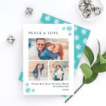 Cartão De Festividades Colagem Elegante de Fotos Azul de Teal Peace and L<br><div class="desc">O Elegante cartão de colagem de fotos de Natal apresenta "Peace & Love" em texto clássico de preto suave e inclui uma colagem mínima de três espaços de fotos, uma saudação personalizada e um espaço que inclui o nome da família ou os nomes dos membros da família. Os flocos de...</div>