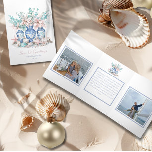 Cartão De Festividades Com Dobra Tripla Chinoiserie Vases Eucalyptus & Poinsettias 2 foto